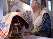Митрополит Каширский Феогност возглавил престольный праздник в Сретенском монастыре