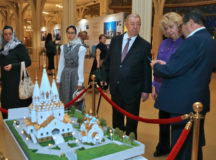 Макеты 11 новопостроенных церквей представили на выставке в Храме Христа Спасителя