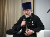 Патриаршее поздравление председателю Синодального отдела по благотворительности протоиерею Михаилу Потокину с 25-летием иерейской хиротонии